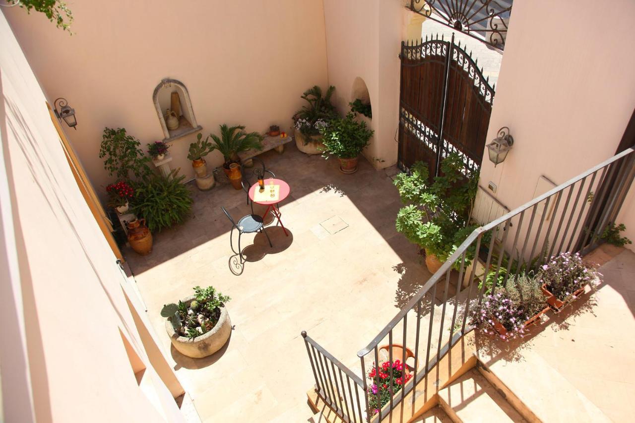 Hotel Antica Dimora - Ospitalità e Tradizione Nardò Esterno foto