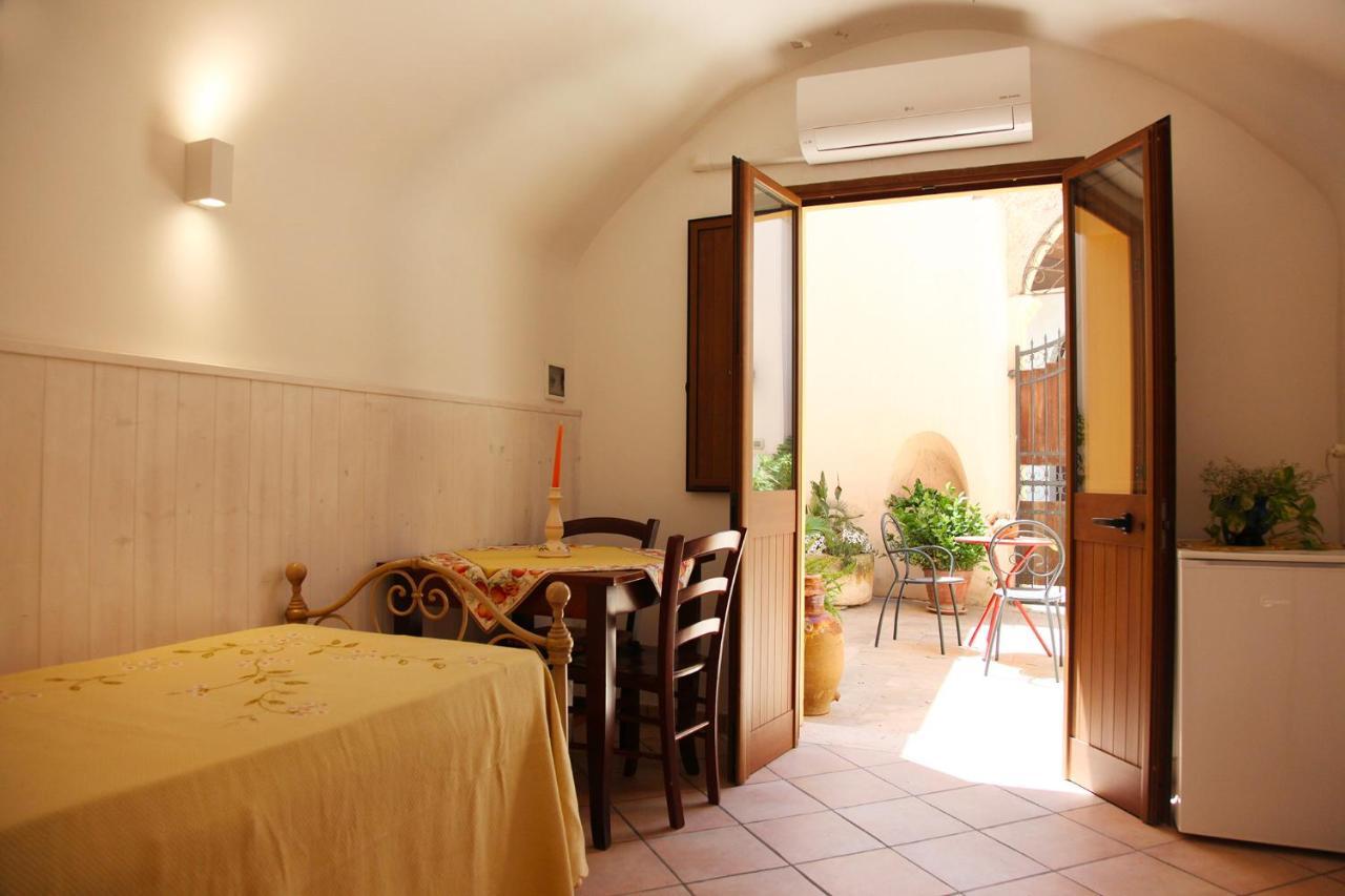 Hotel Antica Dimora - Ospitalità e Tradizione Nardò Esterno foto